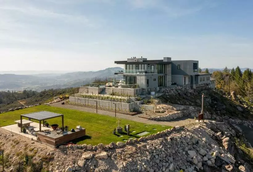 Belleza By Avantstay Hilltop Mansion W Pool Panoramic Views Ultra Modern Interior