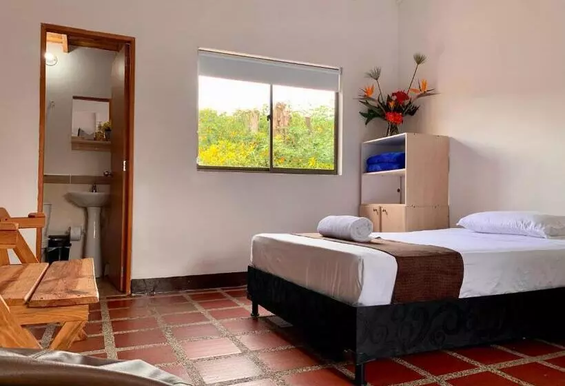 Hotelli Csi Llanogrande