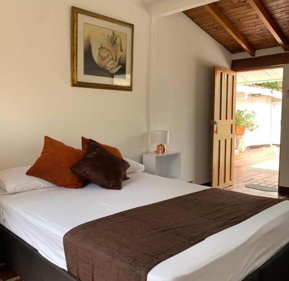 هتل Csi Llanogrande