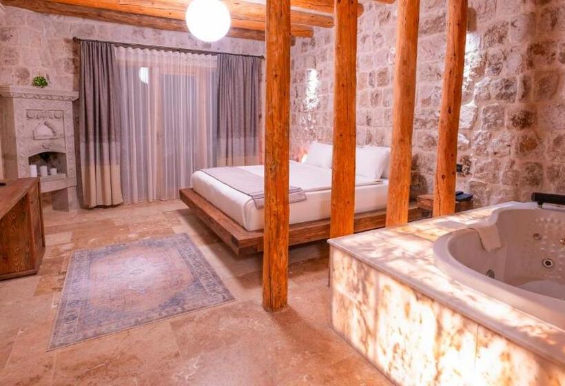 هتل La Fairy Cappadocia Adult Only