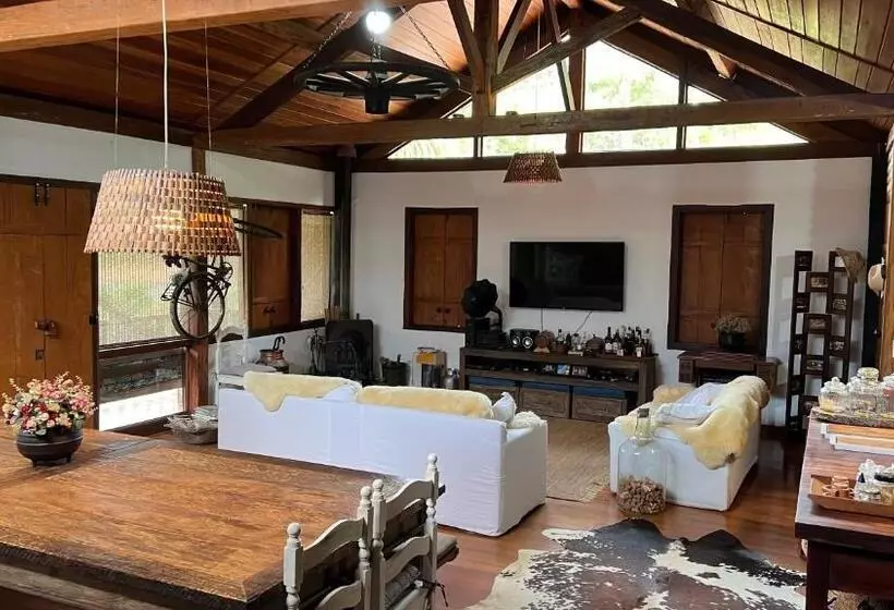 Majatalo Pousada Na Cervejaria Altezza