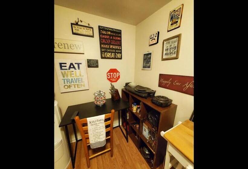 Pension Room In Guest Room   Fall Room 3min From Yale, And Other Colleges