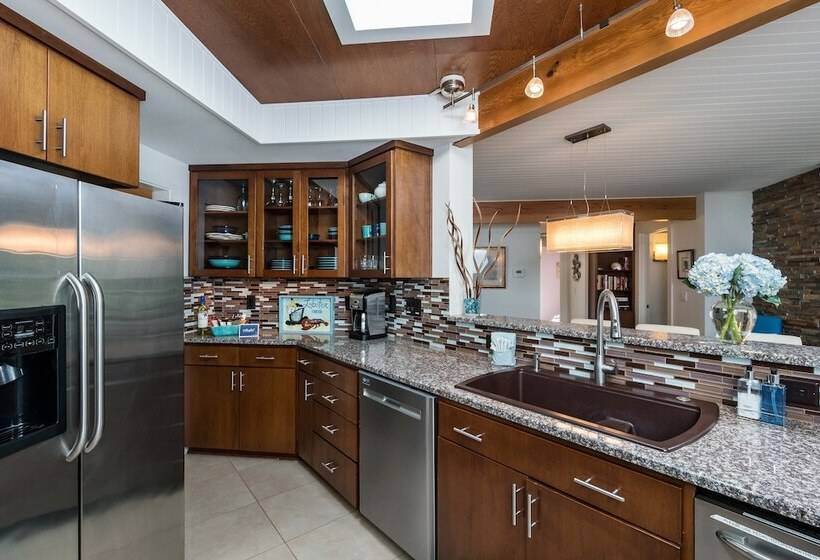 Rancho Del Mar By Avantstay One Block From Beach