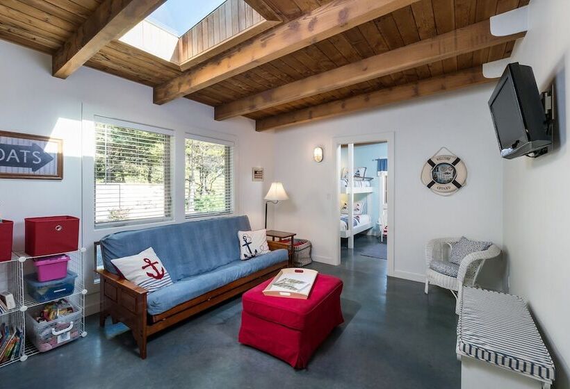 Rancho Del Mar By Avantstay One Block From Beach