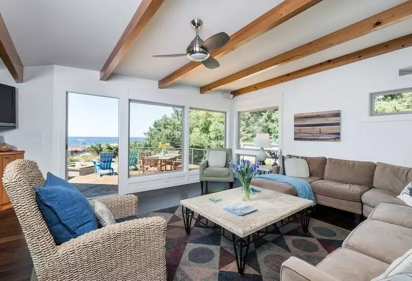 Rancho Del Mar By Avantstay One Block From Beach