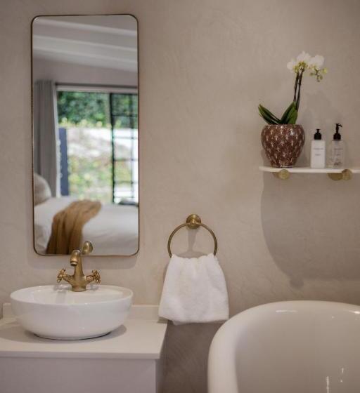 مبيت وإفطار Viewpoint Estate Guest House