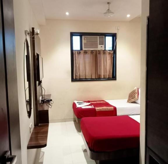 בית מלון כפרי New Silver Elite