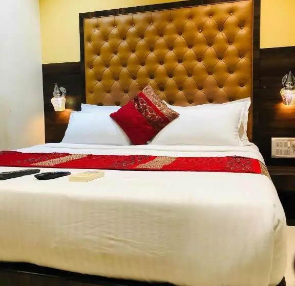 Hotelli New Silver Elite