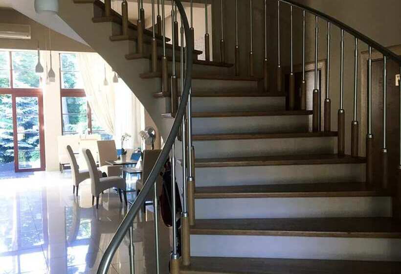 پانسیون Room In Bb   Valensija   Suite For Two In Nice