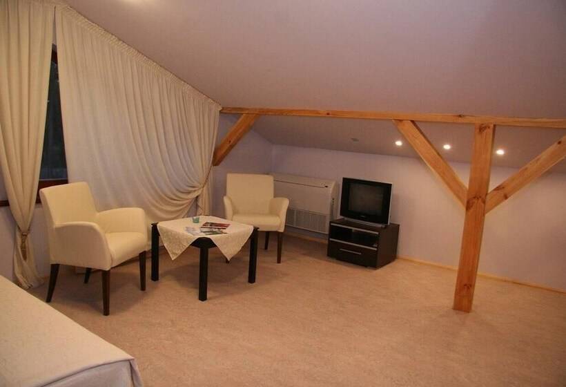 پانسیون Room In Bb   Valensija   Suite For Two In Nice