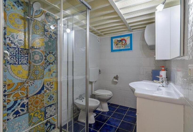 פנסיון Suites Luisa Sanfelice