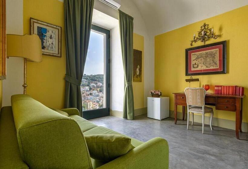 פנסיון Suites Luisa Sanfelice