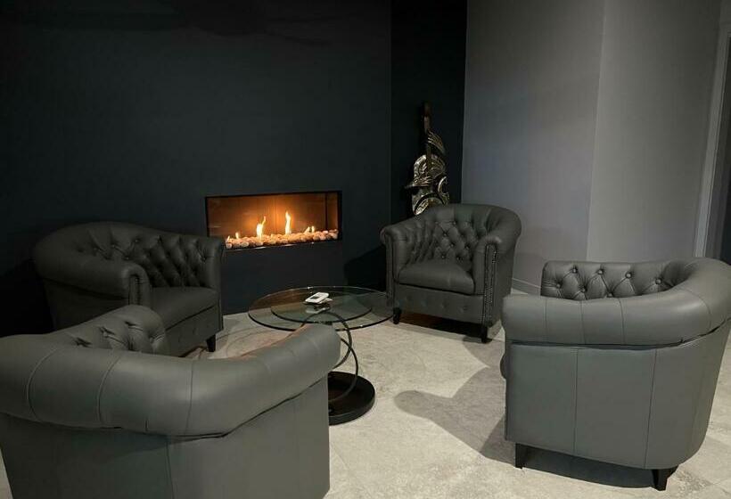 住宿加早餐  145 Western Adults Only