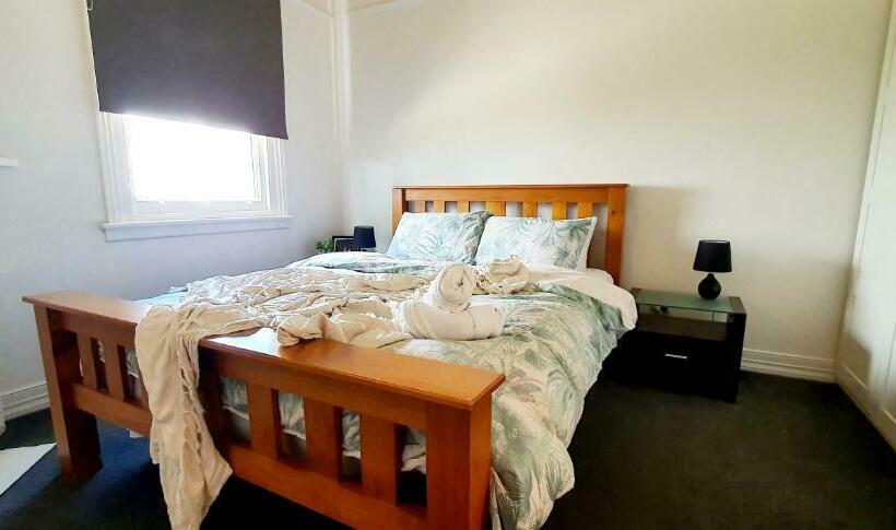 Betty The Renovated Ballarat Home   Central And Warm