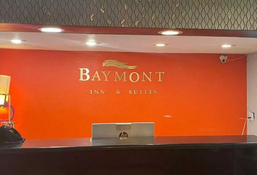 هتل Baymont Inn By Wyndham Odessa University Area