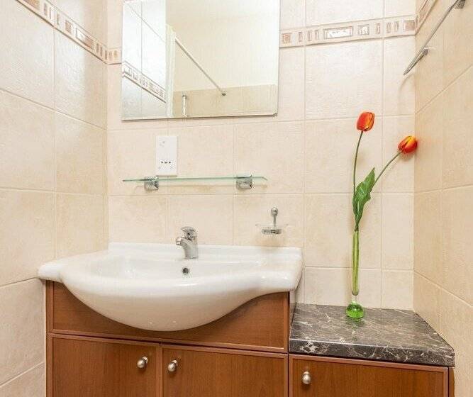 Villa Miranda In Paralimni