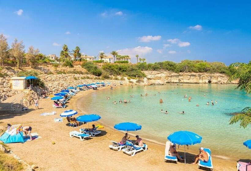 Villa Miranda In Paralimni