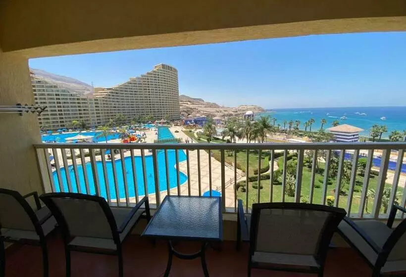 Porto Sokhna Pyramids Vip