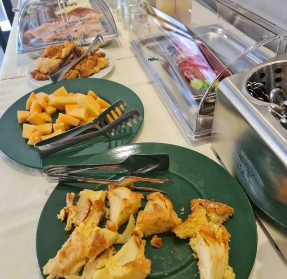 B&b Champagne, Vlore Bay