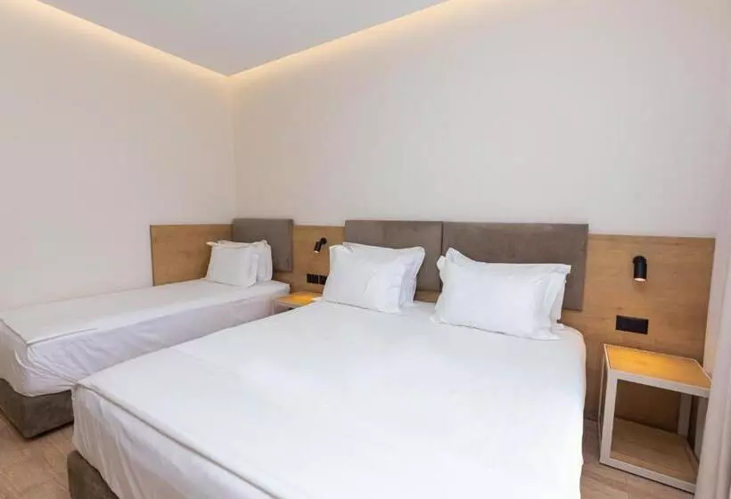 B&b Champagne, Vlore Bay