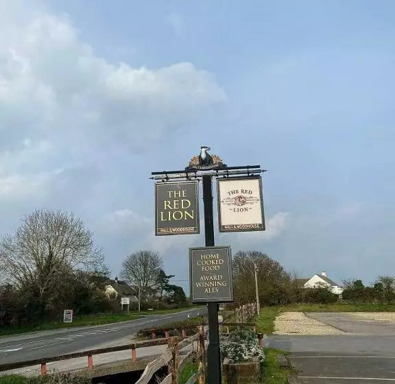 Aamiaismajoitus (B&B) Red Lion