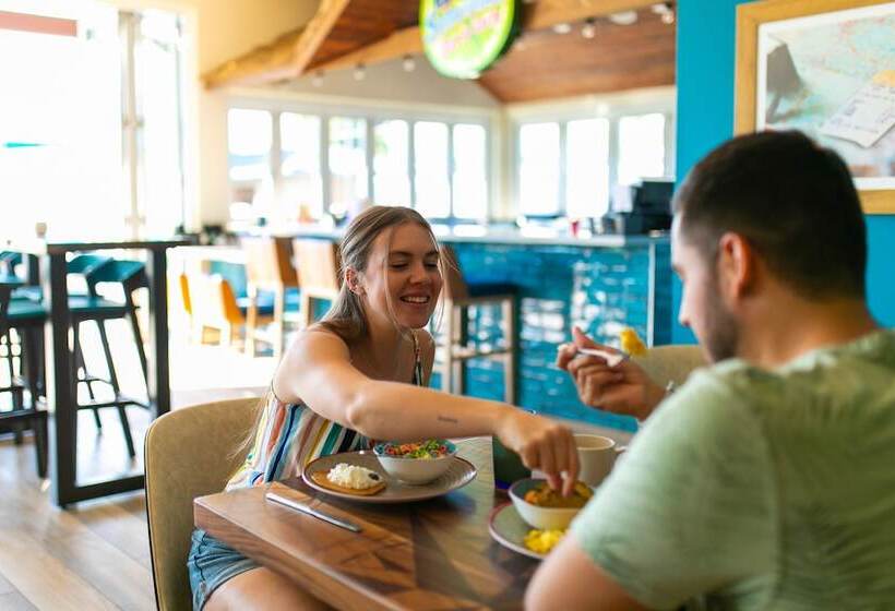 فندق Compass By Margaritaville Medford