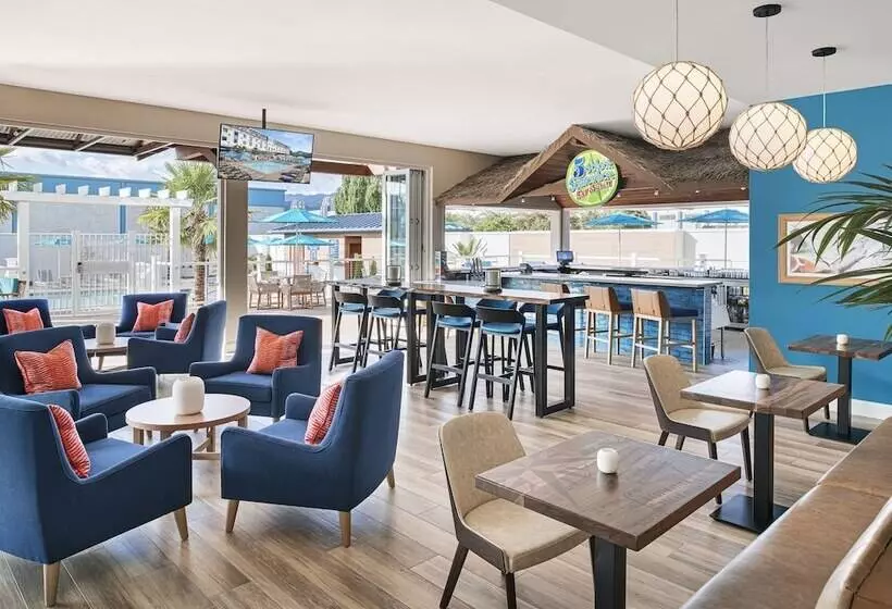 Hotelli Compass By Margaritaville Medford