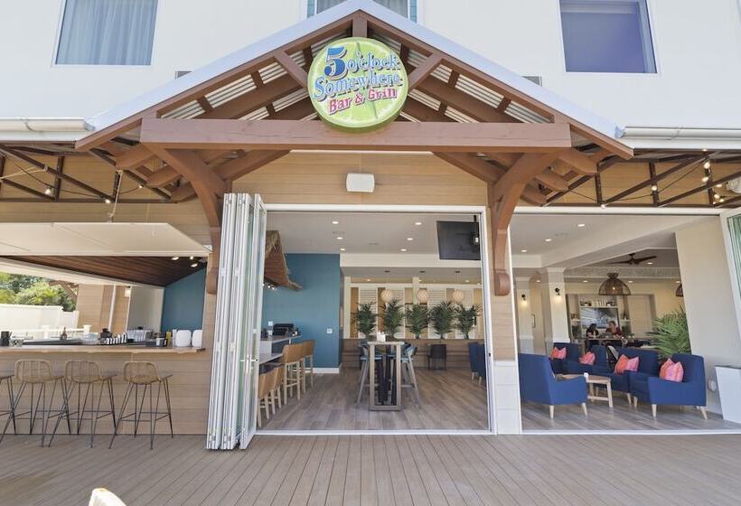 فندق Compass By Margaritaville Medford