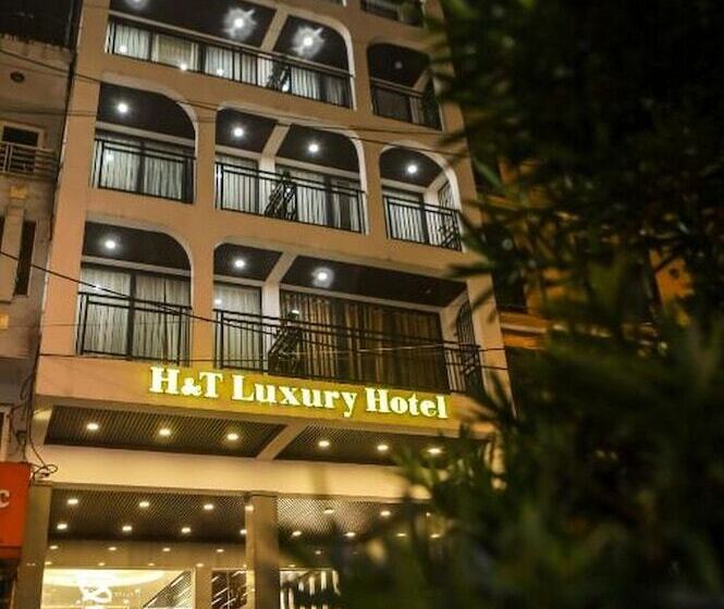 هتل H&t Luxury