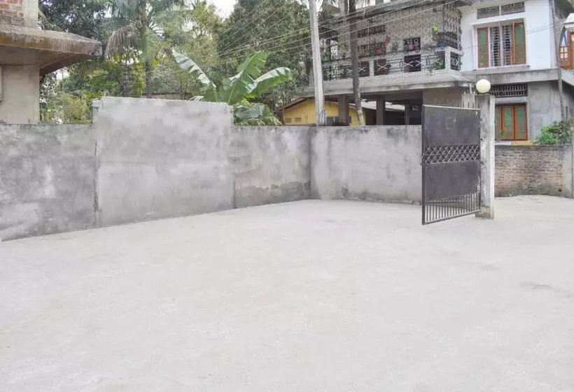 Hotelli Residence Inn Homestay Near Hockey Stadium