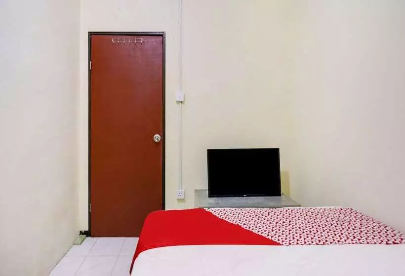 ホテル Oyo 91423 Ringin Pitu 1 Syariah