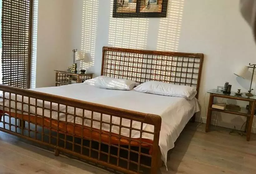 هتل Rahoni Park & Suites