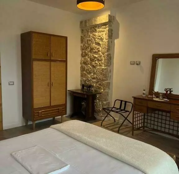 هتل Rahoni Park & Suites