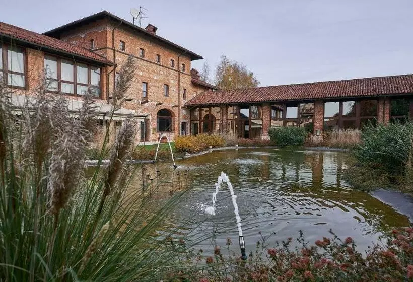 Hotelli Relais Cascina Era