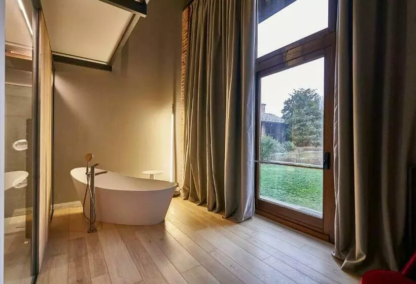 Hotelli Relais Cascina Era