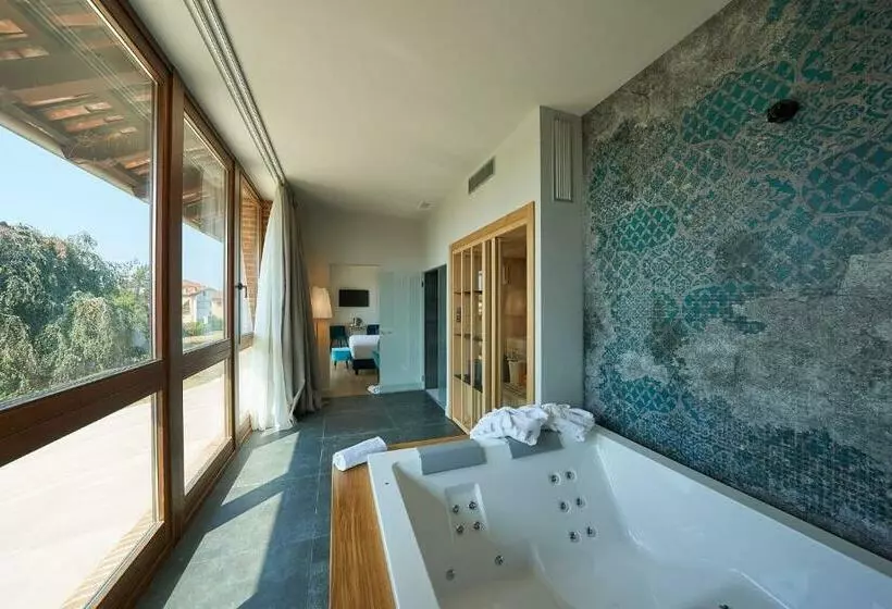 Hotelli Relais Cascina Era