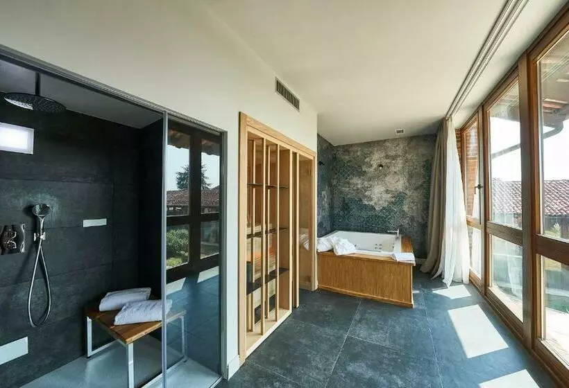 Hotelli Relais Cascina Era