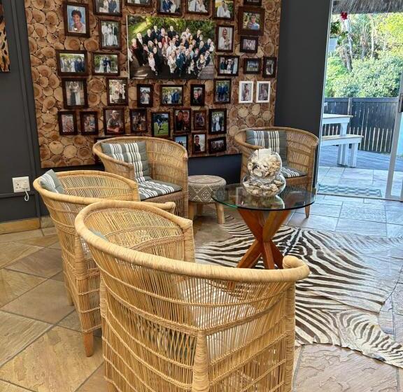 פנסיון Tree Aloe Guest House