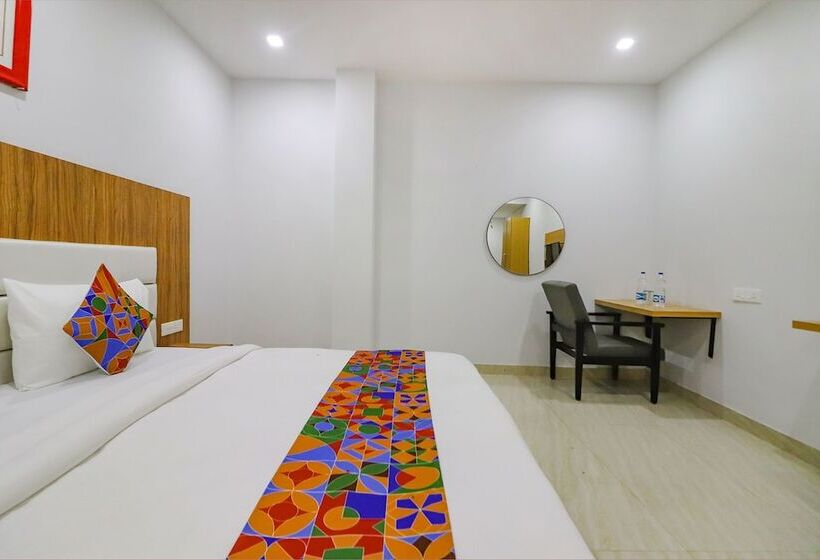 Fabhotel Premium Kashi