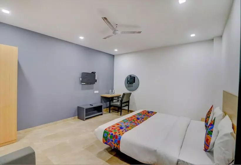 Fabhotel Premium Kashi