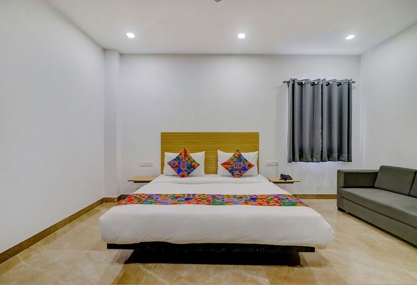 Fabhotel Premium Kashi