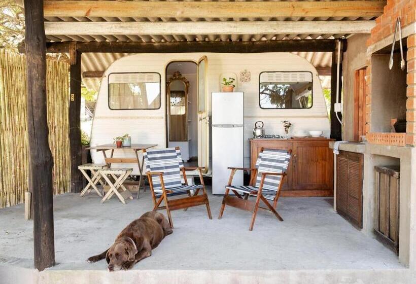 בית מלון כפרי Milkwoodbend Farm Resort