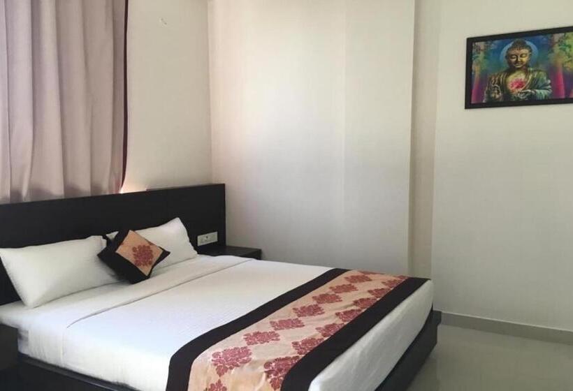 فندق Oyo 86421 Syham Leelas