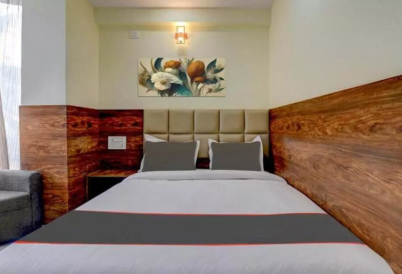 هتل Super Collection O Karthika Residency