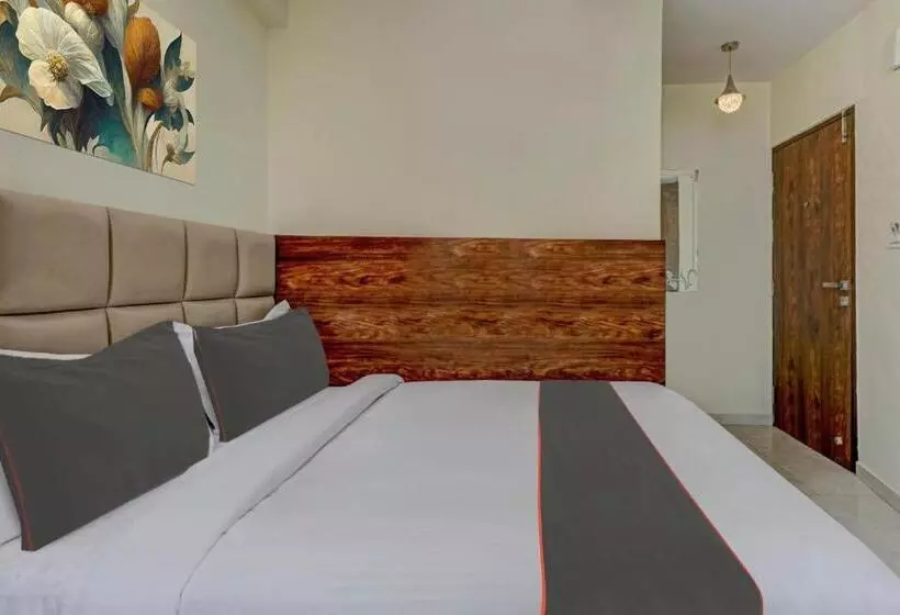هتل Super Collection O Karthika Residency