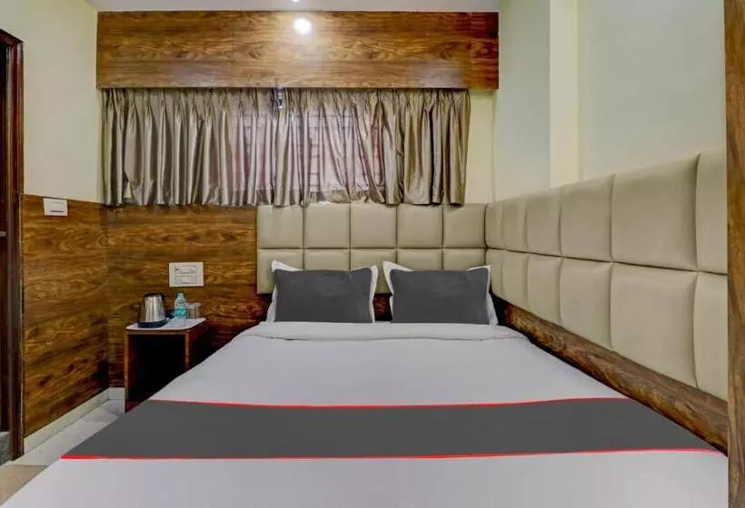 هتل Super Collection O Karthika Residency
