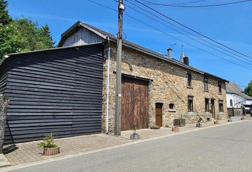 تختخواب و صبحانه Ferme La Joye