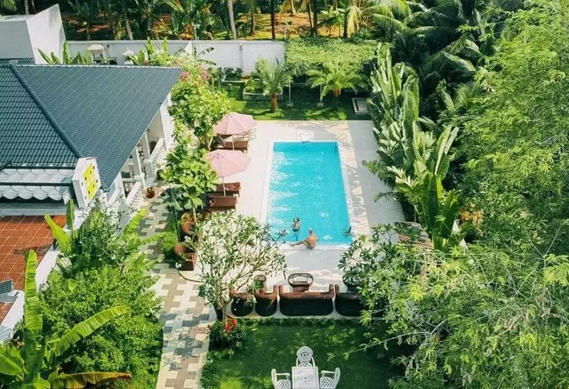 تختخواب و صبحانه La Villa De Coco Bến Tre