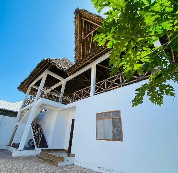 Bed & Breakfast Tamaru House Bungalow With Patio