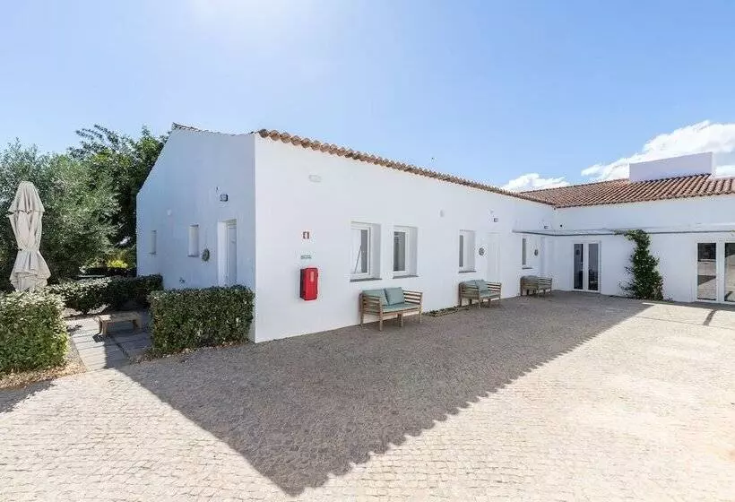 تختخواب و صبحانه Quinta Da Capelinha Agroturismo